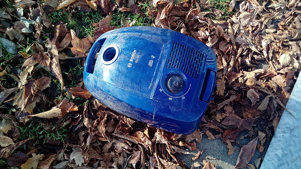 جاروبرقی بوش — Bosch Vacuum Cleaner